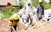 Nhọc nhằn nơi biến đá thành cơm Nhọc nhằn nơi biến đá thành cơm