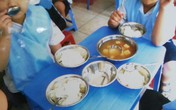 Phụ huynh học sinh “tố” Hiệu trưởng Phụ huynh học sinh “tố” Hiệu trưởng