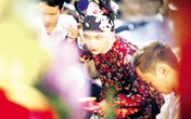 Kỳ quái chuyện 9x, 10x “hầu đồng”: Bán nhà, bỏ xứ vì hầu đồng Kỳ quái chuyện 9x, 10x “hầu đồng”: Bán nhà, bỏ xứ vì hầu đồng