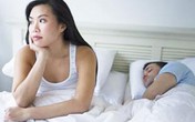Vợ “cầm tay chỉ việc” cho chồng Vợ “cầm tay chỉ việc” cho chồng