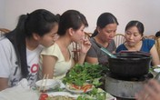 Người Hà Nội đua ăn đặc sản vùng miền Người Hà Nội đua ăn đặc sản vùng miền