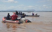 Vụ rơi máy bay ở Lào: Bắt đầu chi trả bồi thường Vụ rơi máy bay ở Lào: Bắt đầu chi trả bồi thường