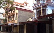Vụ tàu hỏa đâm taxi làm 9 người thương vong: Đau đớn tột cùng Vụ tàu hỏa đâm taxi làm 9 người thương vong: Đau đớn tột cùng