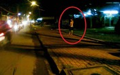 Chiều khách kiểu lên bờ xuống ruộng Chiều khách kiểu lên bờ xuống ruộng