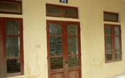 Cô giáo và phụ huynh đánh lộn ngay trên bục giảng Cô giáo và phụ huynh đánh lộn ngay trên bục giảng