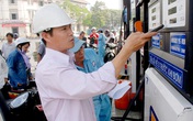 Giá xăng bất ngờ tăng 580 đồng/lít Giá xăng bất ngờ tăng 580 đồng/lít