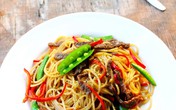 Mỳ spaghetti xào thịt bò làm nhanh ăn ngon Mỳ spaghetti xào thịt bò làm nhanh ăn ngon