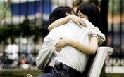 Thiếu nữ nhét túi ni lông vào 'cô bé' để tránh thai Thiếu nữ nhét túi ni lông vào 'cô bé' để tránh thai