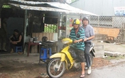 Cực nhọc mưu sinh cùng cháu nội vua Thành Thái Cực nhọc mưu sinh cùng cháu nội vua Thành Thái