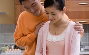 "Vợ ngoan chẳng khác nào gạo luộc, rau luộc!" "Vợ ngoan chẳng khác nào gạo luộc, rau luộc!"