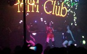 Lên bar tận mắt xem múa cột sexy Lên bar tận mắt xem múa cột sexy