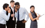 Toát mồ hôi nghe quý ông công sở "tám" chuyện... sex Toát mồ hôi nghe quý ông công sở "tám" chuyện... sex