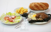 Thưởng thức món bò bít tết ngon khó cưỡng Thưởng thức món bò bít tết ngon khó cưỡng