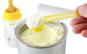 Những ẩn họa gắn liền với sữa bột Những ẩn họa gắn liền với sữa bột