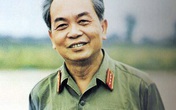 Người dân vẫn đến tưởng niệm Đại tướng ở số nhà 30 Hoàng Diệu Người dân vẫn đến tưởng niệm Đại tướng ở số nhà 30 Hoàng Diệu