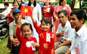 Phát triển trẻ thơ: "Vì lợi ích trăm năm trồng người" Phát triển trẻ thơ: "Vì lợi ích trăm năm trồng người"