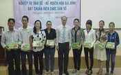 Kiên Giang: Bế giảng lớp nghiệp vụ DS-KHHGĐ đạt chuẩn viên chức dân số Kiên Giang: Bế giảng lớp nghiệp vụ DS-KHHGĐ đạt chuẩn viên chức dân số
