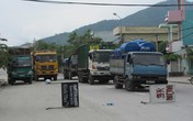Người dân chặn hàng trăm xe gây ô nhiễm Người dân chặn hàng trăm xe gây ô nhiễm