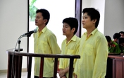 Ba người nước ngoài dùng thẻ thanh toán lừa mua hàng ở Việt Nam Ba người nước ngoài dùng thẻ thanh toán lừa mua hàng ở Việt Nam