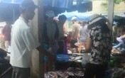 Ăn xin biến tướng náo loạn cả chợ Ăn xin biến tướng náo loạn cả chợ