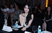 Ngọc Trinh đẹp mê hồn trong vai trò giám khảo Ngọc Trinh đẹp mê hồn trong vai trò giám khảo