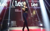 Maya khoe đường cong gợi cảm trong trang phục Jean Lee Maya khoe đường cong gợi cảm trong trang phục Jean Lee