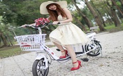 Giới trẻ đua nhau sắm xe đạp điện thời trang đi học Giới trẻ đua nhau sắm xe đạp điện thời trang đi học
