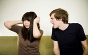 Cả vợ lẫn chồng đều "sớm nắng chiều mưa" Cả vợ lẫn chồng đều "sớm nắng chiều mưa"