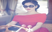 Lý Nhã Kỳ tập lái du thuyền triệu đô tại Cannes Lý Nhã Kỳ tập lái du thuyền triệu đô tại Cannes
