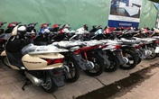 Đua nhau ra mẫu mới, xe máy ế nặng Đua nhau ra mẫu mới, xe máy ế nặng