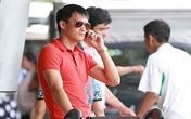 Công Vinh ở bên Thủy Tiên và con gái trước ngày đi Nhật Công Vinh ở bên Thủy Tiên và con gái trước ngày đi Nhật