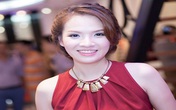 Vẻ đẹp mặn mà khó cưỡng của bà mẹ một con Đan Lê Vẻ đẹp mặn mà khó cưỡng của bà mẹ một con Đan Lê
