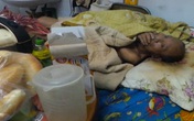 Người đàn ông bại liệt bị bỏ mặc trong ngôi nhà khóa cửa Người đàn ông bại liệt bị bỏ mặc trong ngôi nhà khóa cửa