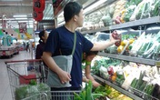 Tiểu thương Hà Nội "chưng hửng" vì om hàng ngày bão Tiểu thương Hà Nội "chưng hửng" vì om hàng ngày bão