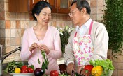 Táo bón ở người cao tuổi: Không nên chủ quan Táo bón ở người cao tuổi: Không nên chủ quan