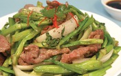 Thịt bò xào cần nước Thịt bò xào cần nước