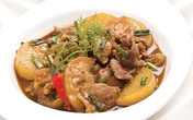 Thịt giò heo kho xá xị Thịt giò heo kho xá xị