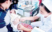 Tiêm phòng vaccine viêm gan B: Tiêm muộn vẫn phòng được bệnh cho trẻ Tiêm phòng vaccine viêm gan B: Tiêm muộn vẫn phòng được bệnh cho trẻ