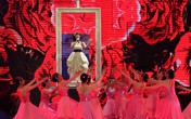 Hoành tráng và lộng lẫy Hòa nhạc Năm mới 2014 của VTV Hoành tráng và lộng lẫy Hòa nhạc Năm mới 2014 của VTV
