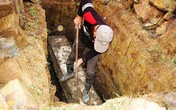Kì lạ cảnh tượng mang di cốt Khánh "trắng" đi "tắm" sông giữa đêm (Kỳ 2) Kì lạ cảnh tượng mang di cốt Khánh "trắng" đi "tắm" sông giữa đêm (Kỳ 2)