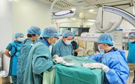 Người đàn ông 44 tuổi ở TPHCM ngưng tim lúc nửa đêm, thoát chết nhờ vợ nhanh trí làm việc này