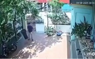 Xúc phạm thầy giáo, học sinh bị tát rách màng nhĩ tai