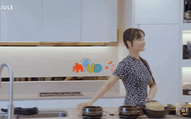 Trước khi bị bắt, Miu Lê sống trong căn hộ thế nào?