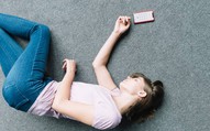 Mới 18 tuổi đã đột quỵ, nam thanh niên liệt nửa người, mất khả năng nói