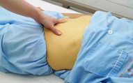 Người phụ nữ 62 tuổi men gan tăng gấp 30 lần, suy gan cấp vì một sai lầm nhiều người Việt mắc phải