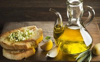 6 loại dầu ăn tốt cho người bị cholesterol cao