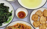 Dinh dưỡng đúng cách tăng miễn dịch cho người cao tuổi lúc giao mùa