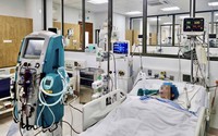 Suy gan cấp, ngộ độc nặng dịp nghỉ lễ: Cảnh báo nguy cơ từ những thói quen nhiều người Việt mắc phải