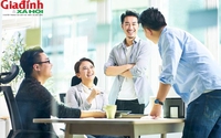 Đi làm nhiều năm mới hiểu: Có 4 kiểu đồng nghiệp càng thân càng giúp bạn tiến xa