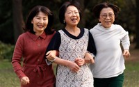 Qua tuổi 60, hãy 'lười' 3 việc để kéo dài tuổi thọ